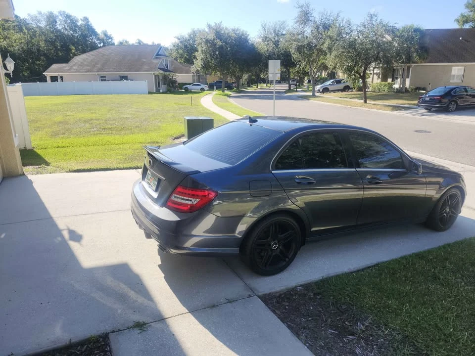 2011 Mercedes-Benz W204 C-Class - Image 3 of 4