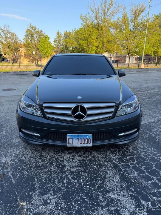 2011 Mercedes-Benz W204 C-Class - Image 2 of 13