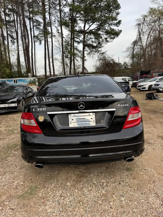 2011 Mercedes-Benz W204 C-Class - Image 6 of 20