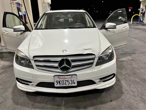 2011 Mercedes-Benz C-Class C 300 4MATIC Sport Sedan
