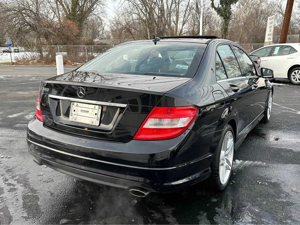 2011 Mercedes-Benz W204 C-Class - Image 4 of 19