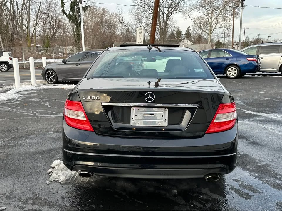 2011 Mercedes-Benz W204 C-Class - Image 5 of 19
