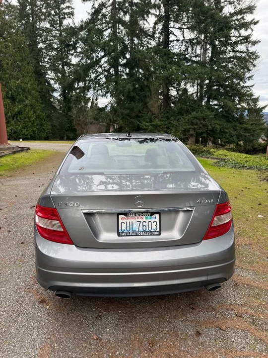 2011 Mercedes-Benz W204 C-Class - Image 4 of 12