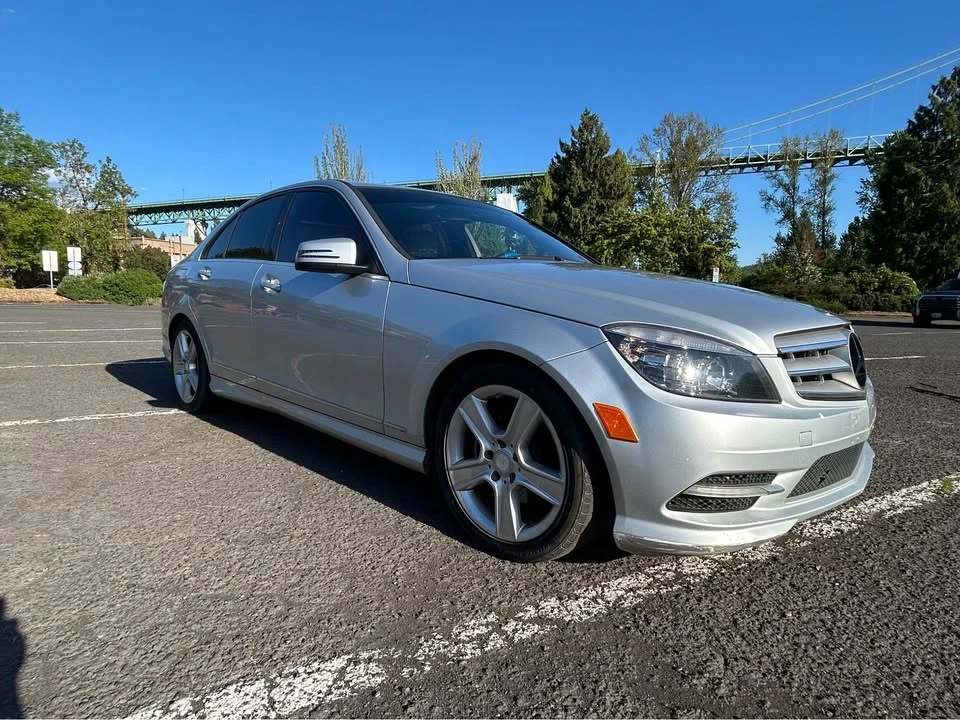 2011 Mercedes-Benz W204 C-Class - Image 2 of 16