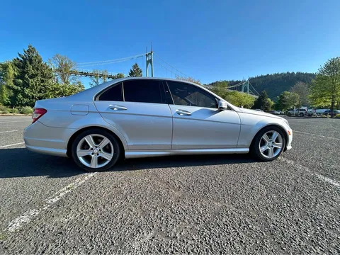 2011 Mercedes-Benz C-Class C 300 Luxury Sedan