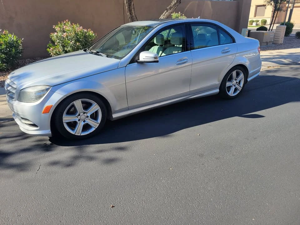 2011 Mercedes-Benz W204 C-Class - Image 2 of 17