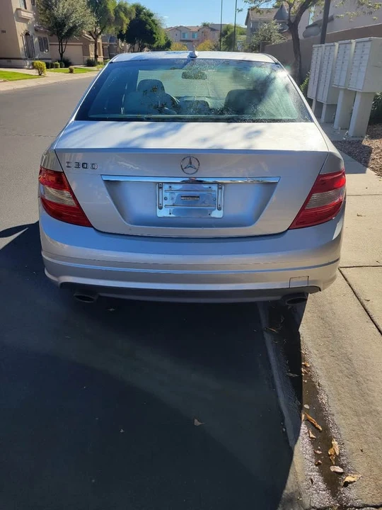 2011 Mercedes-Benz W204 C-Class - Image 5 of 17