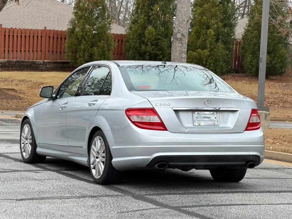 2011 Mercedes-Benz W204 C-Class - Image 6 of 6