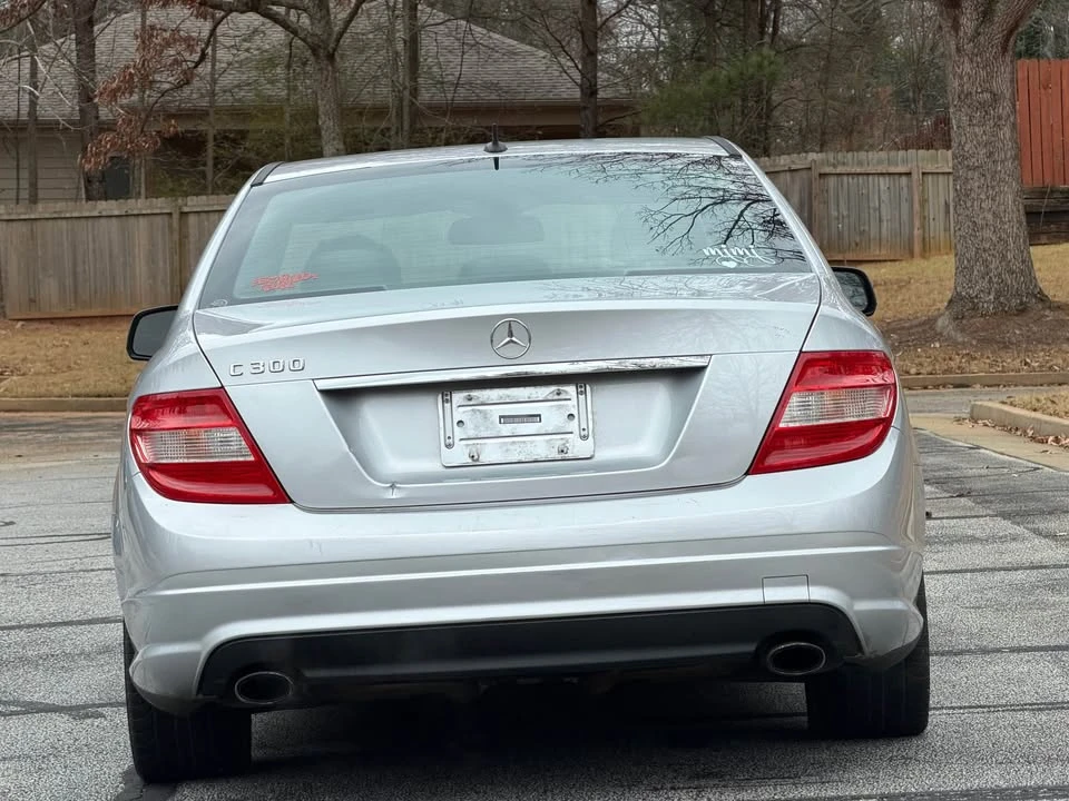 2011 Mercedes-Benz W204 C-Class - Image 5 of 6