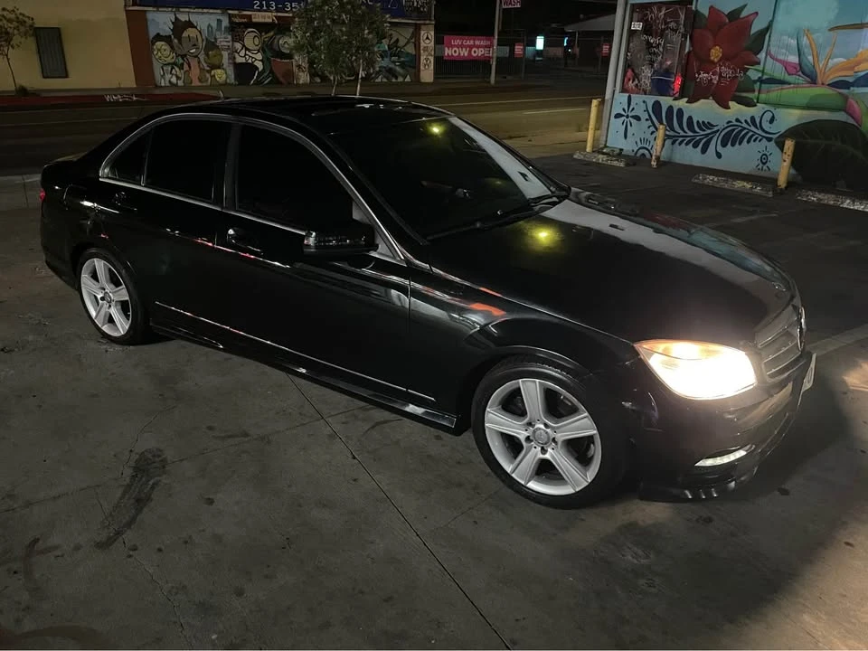 2011 Mercedes-Benz W204 C-Class - Image 3 of 6
