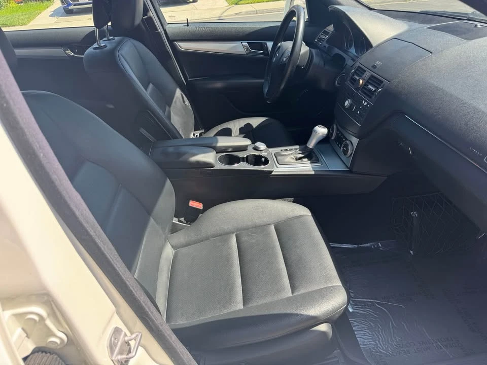 2011 Mercedes-Benz W204 C-Class - Image 7 of 11