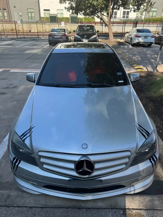 2011 Mercedes-Benz W204 C-Class - Image 2 of 16