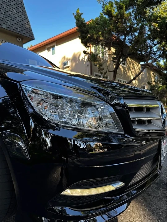 2011 Mercedes-Benz W204 C-Class - Image 2 of 15
