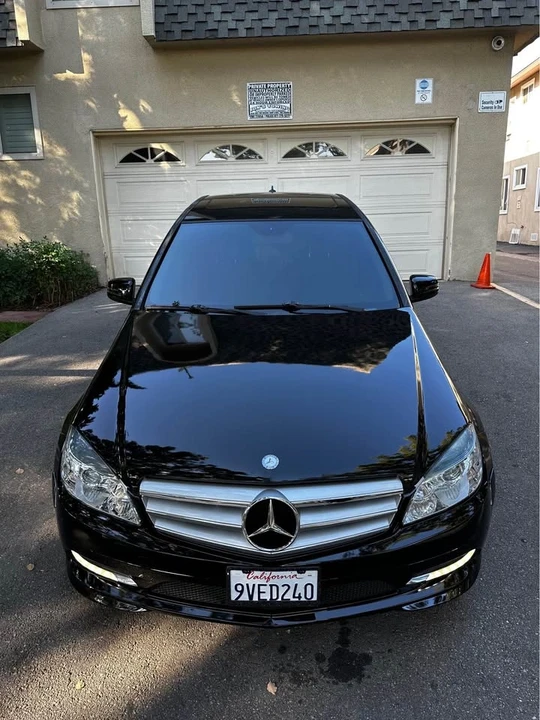 2011 Mercedes-Benz W204 C-Class - Image 5 of 15