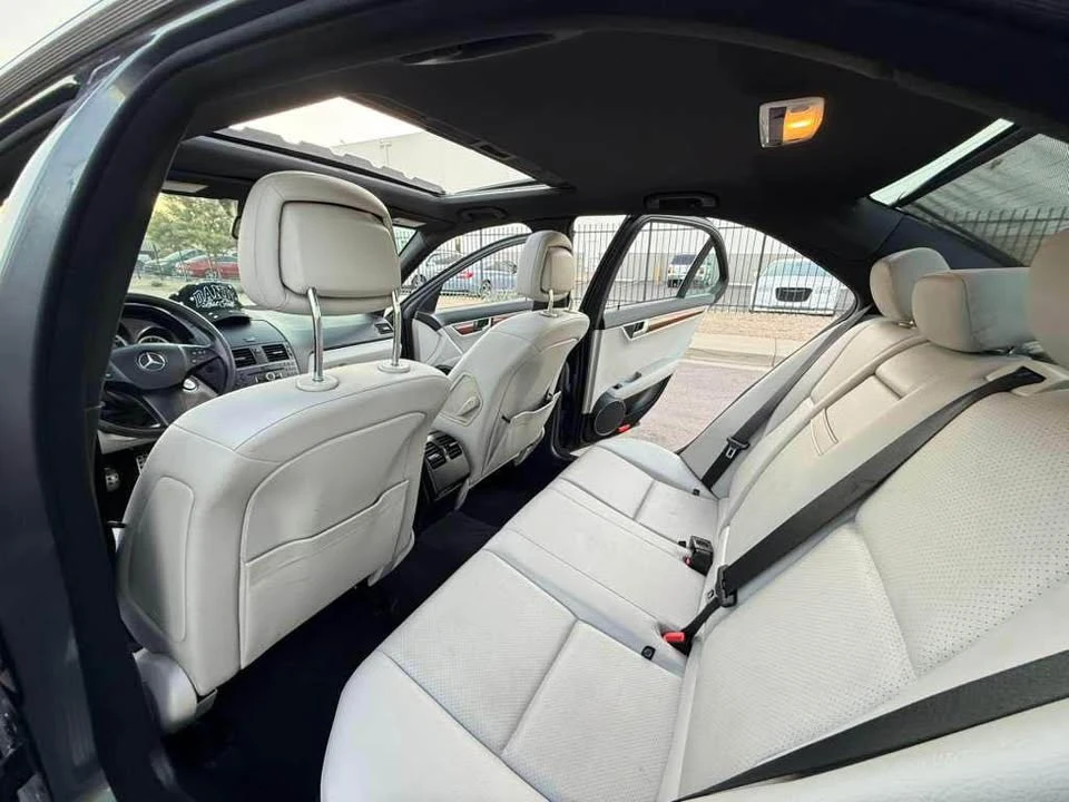 2011 Mercedes-Benz W204 C-Class - Image 10 of 12