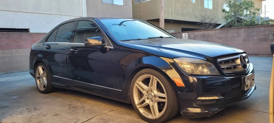 2011 Mercedes-Benz W204 C-Class - Image 3 of 7