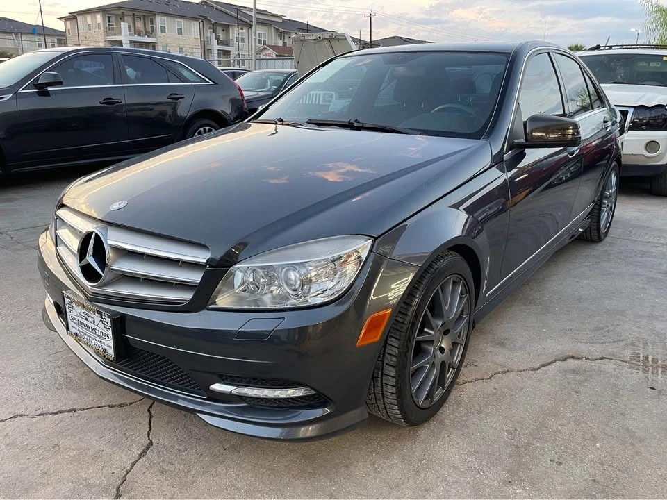 2011 Mercedes-Benz W204 C-Class - Image 2 of 9