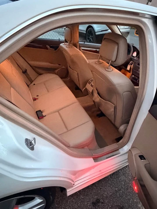 2011 Mercedes-Benz W204 C-Class - Image 10 of 10