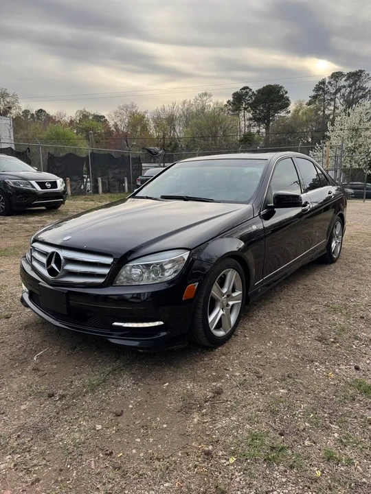 2011 Mercedes-Benz W204 C-Class - Image 2 of 18