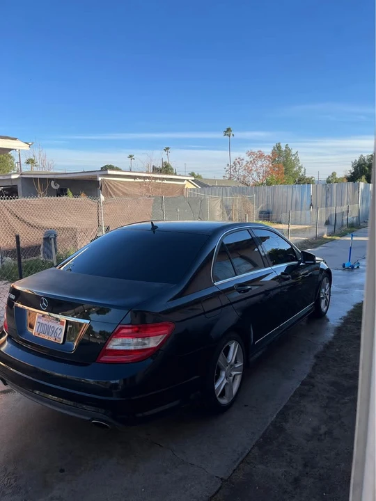 2011 Mercedes-Benz W204 C-Class - Image 3 of 12
