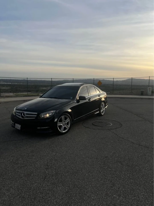 2011 Mercedes-Benz W204 C-Class - Image 6 of 12