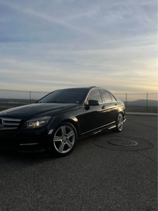 2011 Mercedes-Benz W204 C-Class - Image 5 of 12