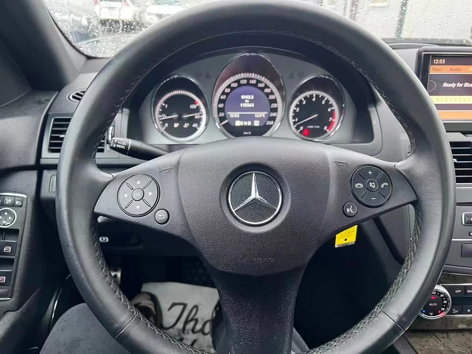 2011 Mercedes-Benz W204 C-Class - Image 11 of 20