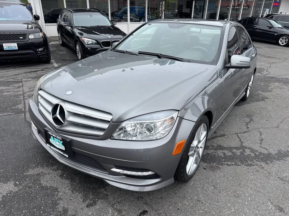2011 Mercedes-Benz W204 C-Class - Image 2 of 20