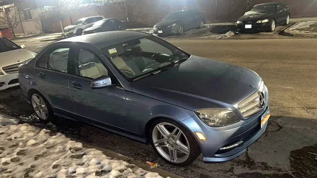 2011 Mercedes Benz C300