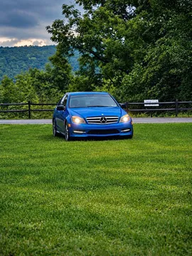 2011 Mercedes-Benz C300 4MATIC Sport