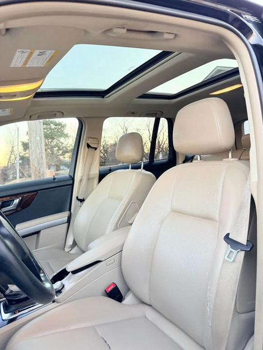 2011 Mercedes-Benz GLK-Class - Image 10 of 20