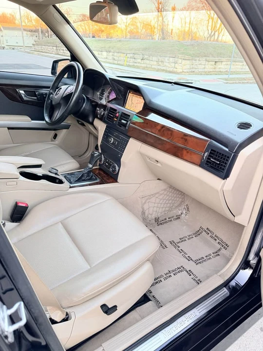 2011 Mercedes-Benz GLK-Class - Image 12 of 20