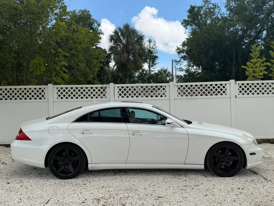 2011 Mercedes-Benz C218 CLS-Class - Image 2 of 6