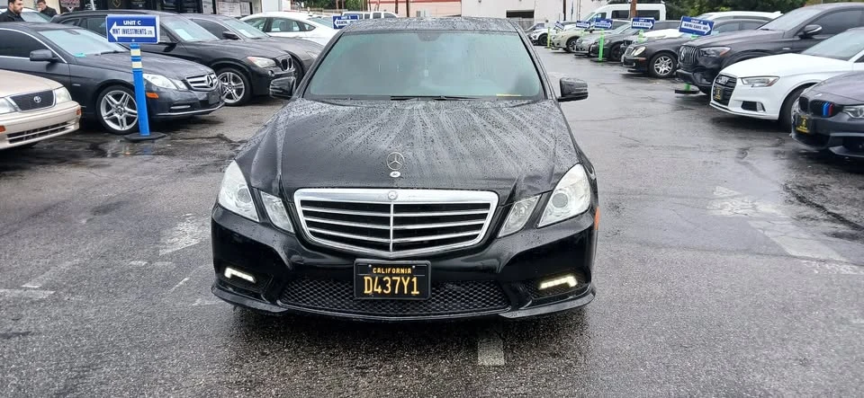 2011 Mercedes-Benz W212 E-Class - Image 2 of 15