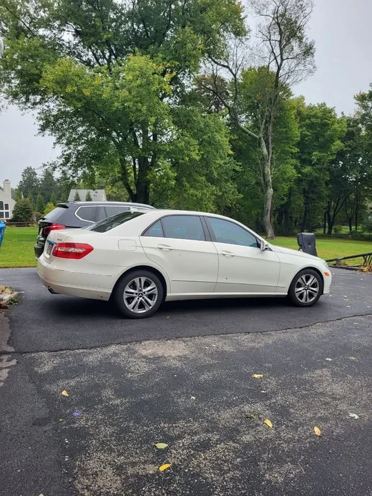 2011 Mercedes-Benz W212 E-Class - Image 12 of 15