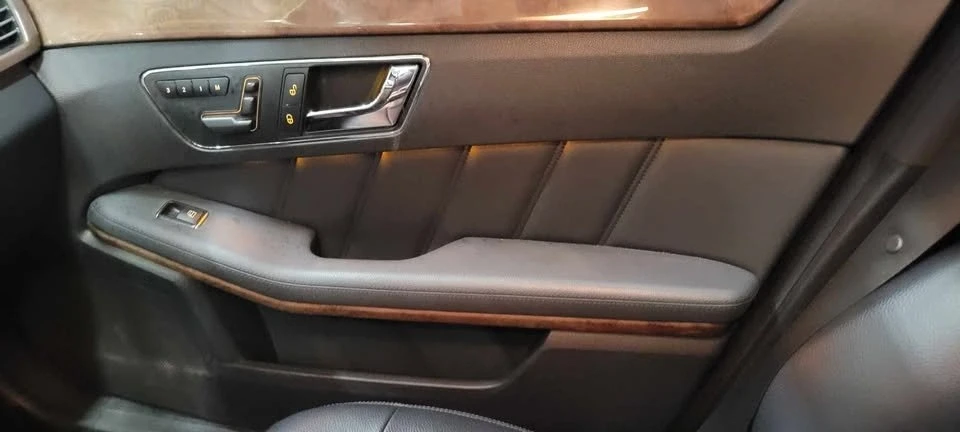 2011 Mercedes-Benz W212 E-Class - Image 10 of 13
