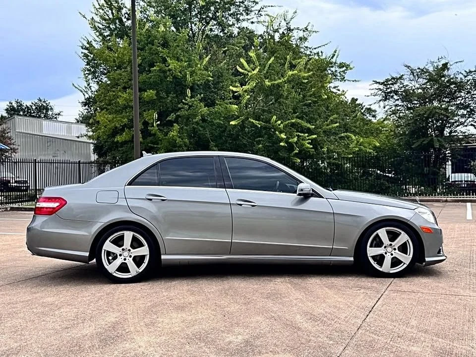 2011 Mercedes-Benz W212 E-Class - Image 9 of 20