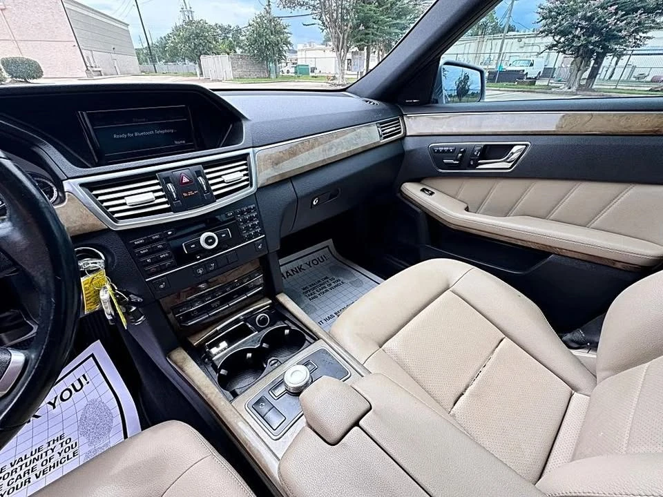 2011 Mercedes-Benz W212 E-Class - Image 17 of 20