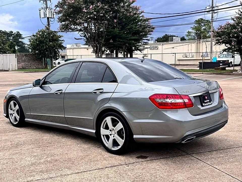 2011 Mercedes-Benz W212 E-Class - Image 6 of 20
