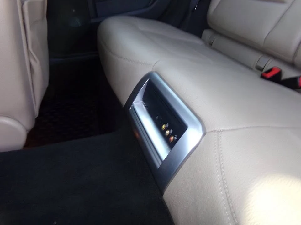 2011 Mercedes-Benz W212 E-Class - Image 19 of 20