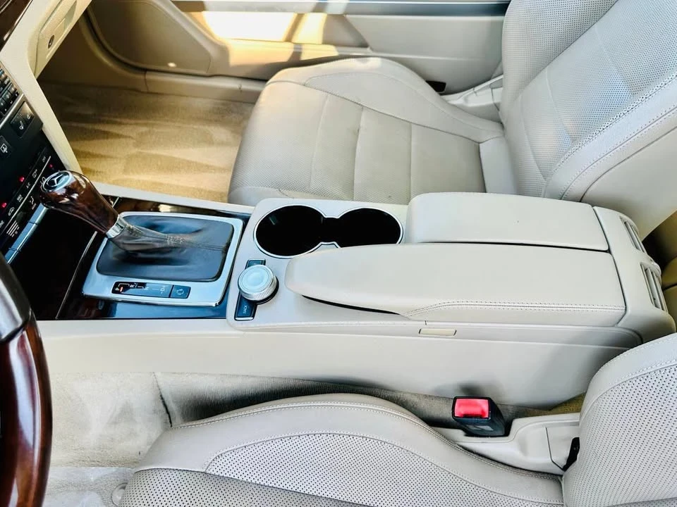 2011 Mercedes-Benz W212 E-Class - Image 17 of 20