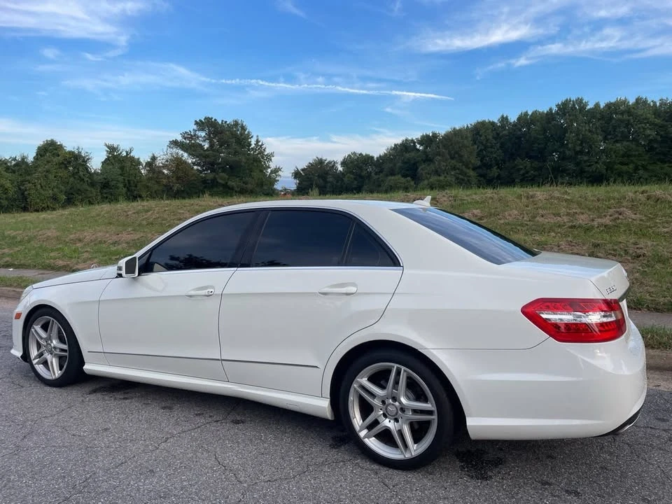 2011 Mercedes-Benz W212 E-Class - Image 4 of 19
