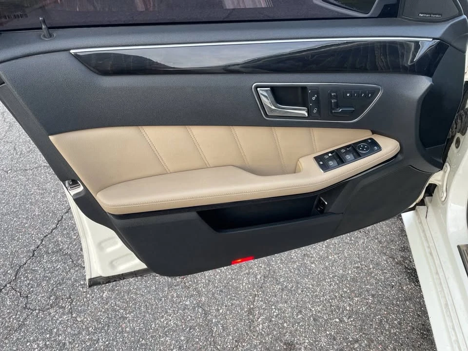 2011 Mercedes-Benz W212 E-Class - Image 16 of 19