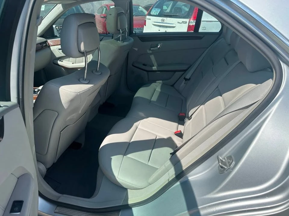 2011 Mercedes-Benz W212 E-Class - Image 18 of 20