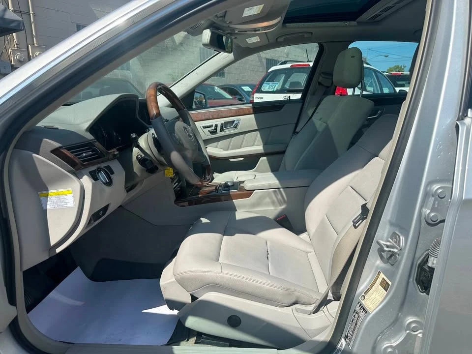 2011 Mercedes-Benz W212 E-Class - Image 15 of 20