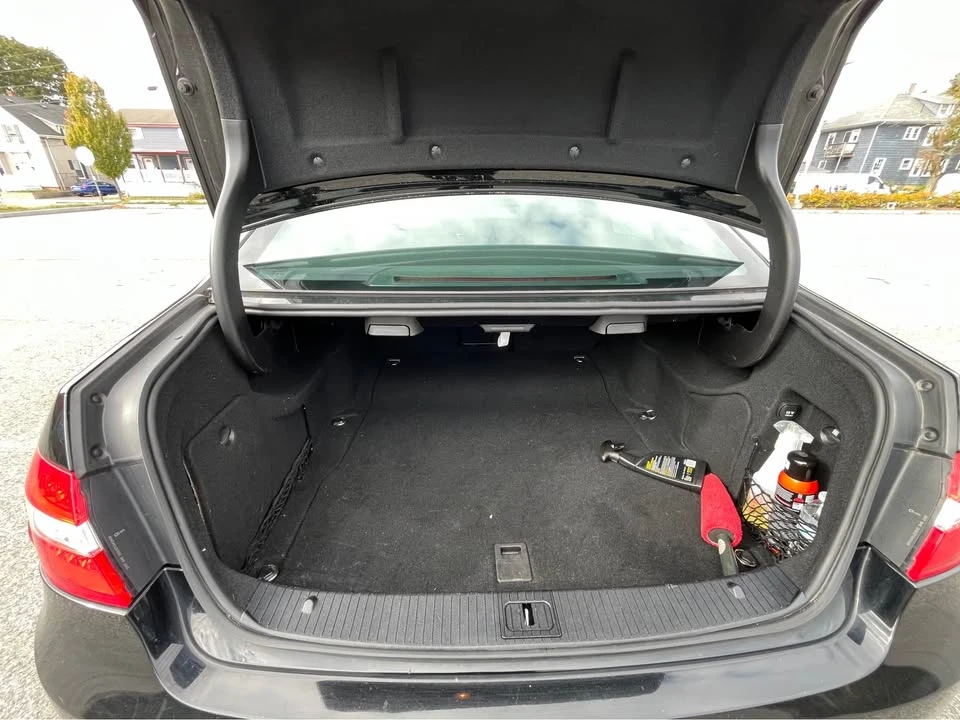 2011 Mercedes-Benz W212 E-Class - Image 7 of 13