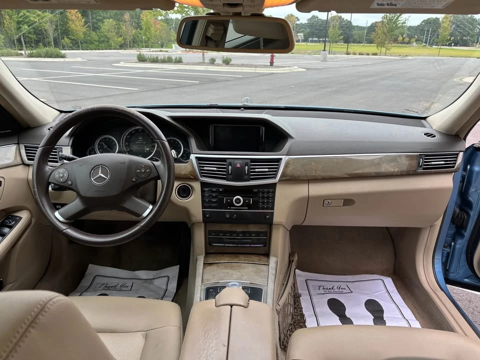 2011 Mercedes-Benz W212 E-Class - Image 10 of 16