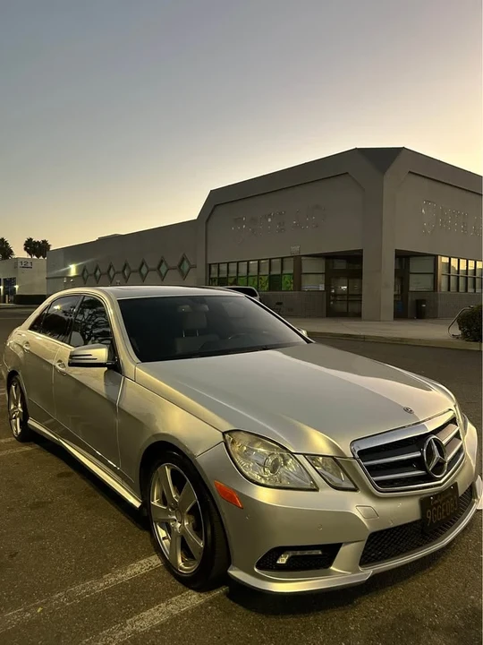 2011 Mercedes-Benz W212 E-Class - Image 2 of 5