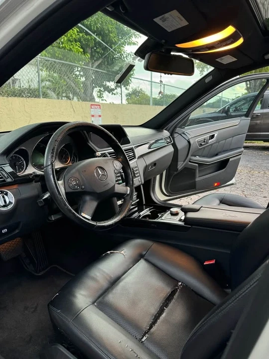 2011 Mercedes-Benz W212 E-Class - Image 3 of 8