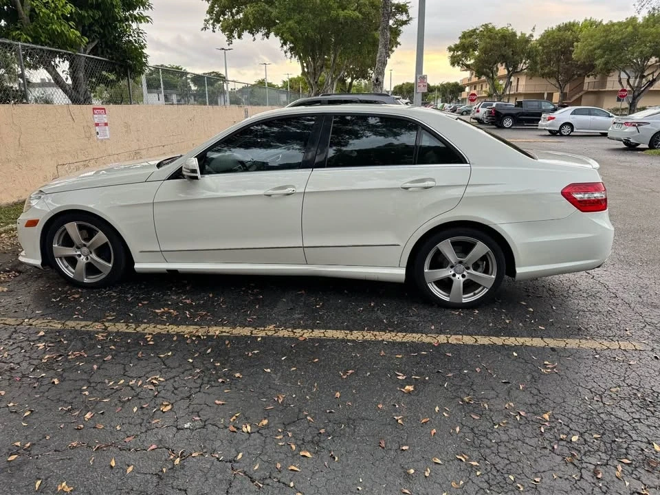 2011 Mercedes-Benz W212 E-Class - Image 8 of 8